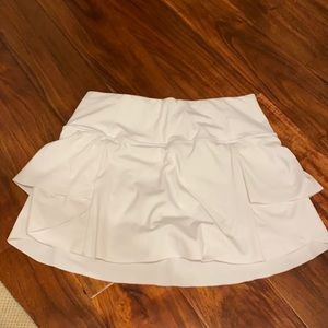 White Athleta skirt size xs